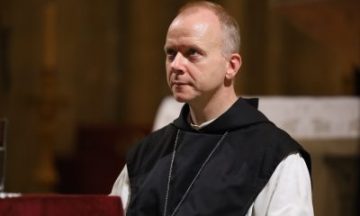 Erik-Varden_AE_2339-400x267