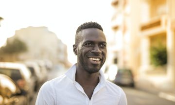 pexels-andrea-piacquadio-3758112