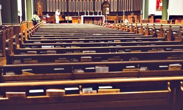 praying-4844607_1920