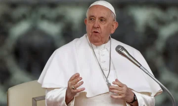 Papa Francisco preside missa semanal na Praça de São Pedro, no Vaticano.
Guglielmo Mangiapane/Reuters (08.mar/23)